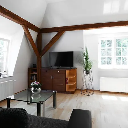 Apartment Luxuriose Ferienwohnung Am Steigerwald In Park1 *