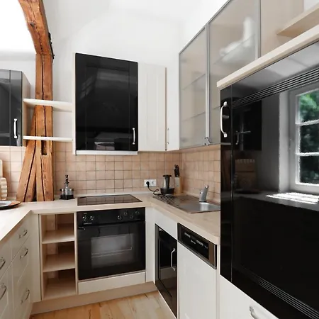 Apartment Luxuriose Ferienwohnung Am Steigerwald In Park1 Erfurt
